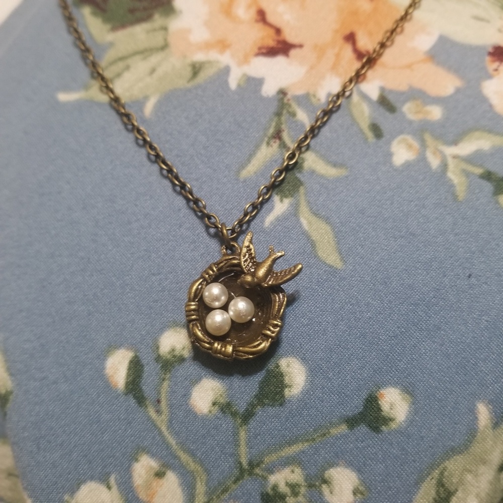 Antique Gold and Pearl Bird Nest Necklace - Picture 2 of 8
